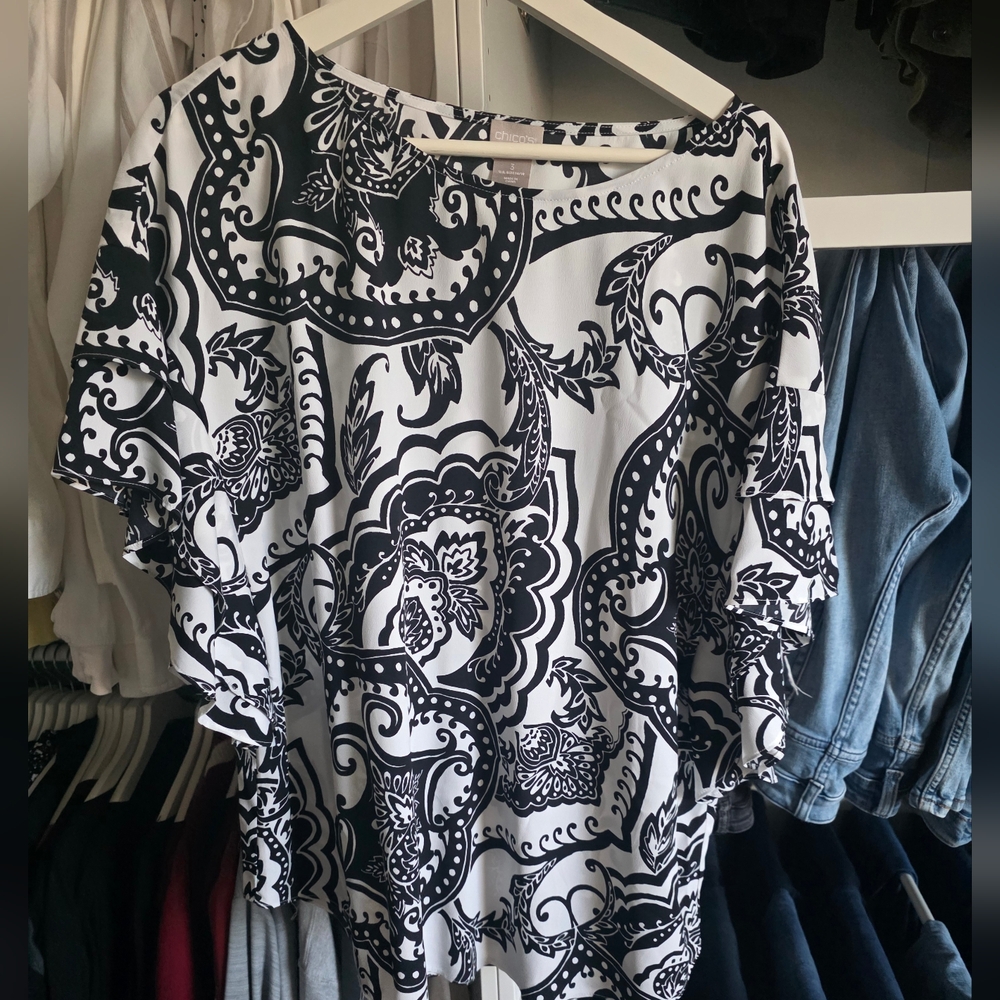 John Mark Black and White Paisley Blouse